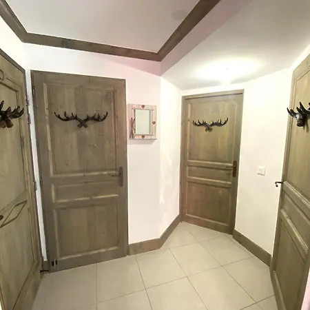Les 7 Laux Immobilier E *